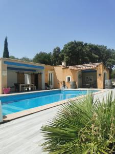 Maisons d'hotes Les petites chambres de Lacoste : photos des chambres