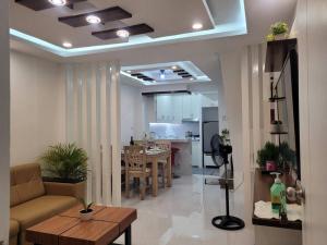 Cozy Transient house in Calapan City 2 airconditioning rooms