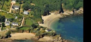 Maisons de vacances La plus belle location de GROIX Un Balcon sur la Mer Pieds dans l'Eau : photos des chambres