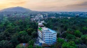 Regenta SGS Greenotel - Lonavala - Lonavala