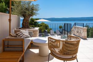 Villa Dattero -private Pool, Jacuzzi, Sauna, Media room