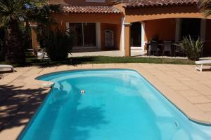 Villas Villa Marine YourHostHelper : photos des chambres