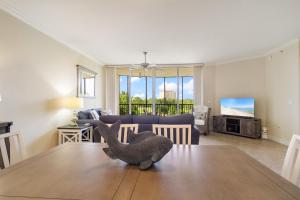 Lost Key 304C At La Salbadora By Pkrm