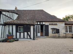 Maisons de vacances Grand gite a colombage - Moulin a eau : photos des chambres