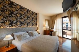 Standard Room with Balcony room in Savoy Beach Hotel & Thermal Spa