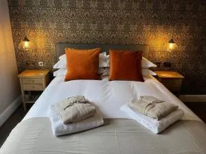 The Crown Pub and Hotel - Manningtree