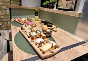 Appartements Appartement Love Room/Jacuzzi : photos des chambres