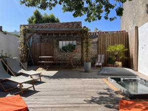 Maisons de vacances Maison La Couarde-sur-Mer, 5 pieces, 8 personnes - FR-1-434-97 : photos des chambres