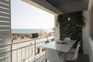 Miral 5 Sea front by HD Properties