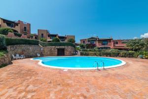 Il Poggio A3 With Shared Pool - Happy Rentals