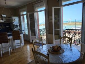 Appartements Les 5 balcons : Appartement 1 Chambre