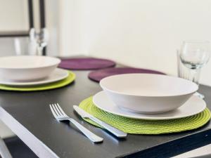 Akrogiali Studios Michaniona