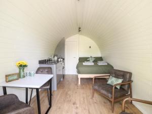 Tyddyn Parthle Pod 1