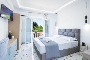 Anais Luxury Living Grey & Pink by CorfuEscapes