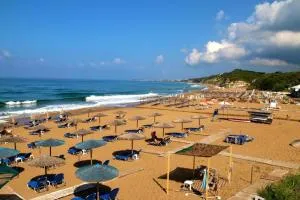 Anais Luxury Living Grey & Pink by CorfuEscapes - Marathias