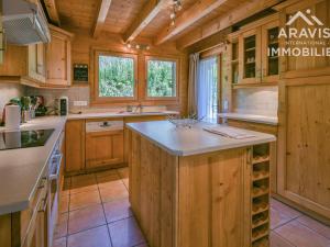 Chalets Chalet Le Grand-Bornand, 8 pieces, 16 personnes - FR-1-391-33 : photos des chambres