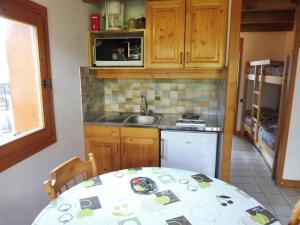 Appartements Appartement cosy 6 pers a 300m des pistes avec garage et mezzanine - Crest-Voland - FR-1-595-80 : photos des chambres