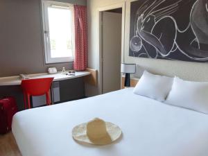 Hotels Hotel ibis Narbonne : photos des chambres