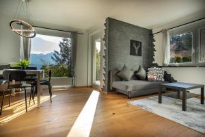 Modern Innsbruck Mountain Apartment I Free Parking