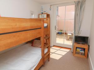 5 Combehaven