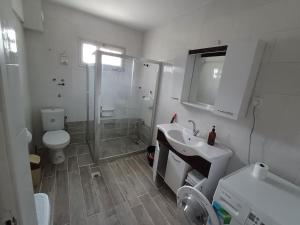 SUNSET-Denize sıfır konumda, eşyalı yazlık