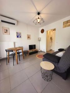 Cosy Studio à Cannes 8 min de la Croisette