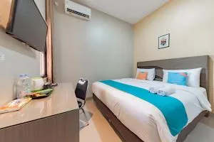 Sans Hotel Berau Square - Rantaupanjang