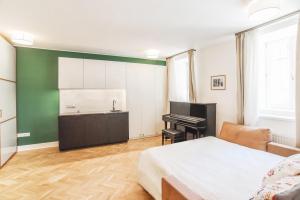 Garden View Apartment