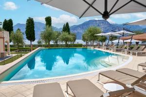 June Stay Lake Garda