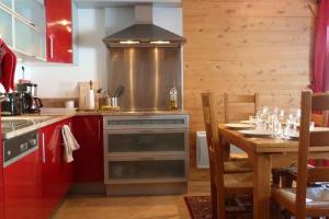 La Croix - 3 bedroom apartment in Sainte Foy village