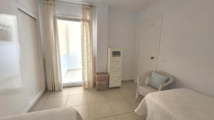A&N Seafront Terrace & Pool Apartment Torre del Mar