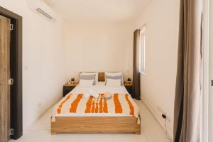 Unique 1BDR Suite! 50 Meters from Sea!