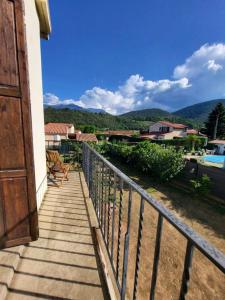 Appartement charmant à Ria-Sirach avec vue sur montagnes, 80 m²