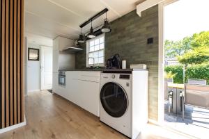 68, Stijlvol & Rustig Tuinverblijf met Lounge & Airco! Nabij Efteling