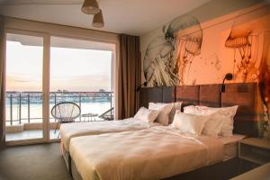 Double Room with Sea View room in Hotel Coral Sozopol