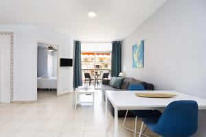 Genial apto. junto al mar. Los Cristianos