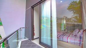 Villa Syariah Lucia B10 with Private Pool and Balcony