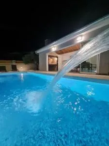 Kuca za odmor Feniks - Raštević