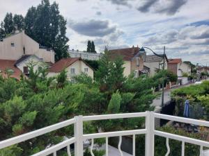 Maisons de vacances Charmante villa proche de la gare et de Paris : photos des chambres