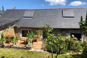 Petit cocoon au calme proche de la mer