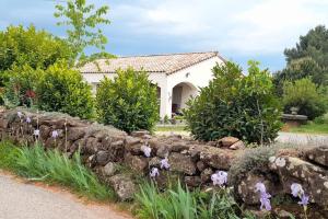 Appartements Le Chausse a Bres Chambre d'hotes 2 : photos des chambres