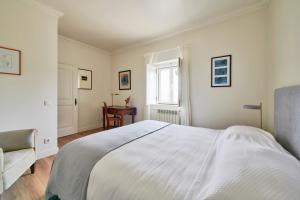 2BR Farmhouse with Swimming Pool, By TimeCooler