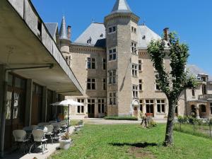 Appartements Gite du Chateau de Saint-Geoire : photos des chambres