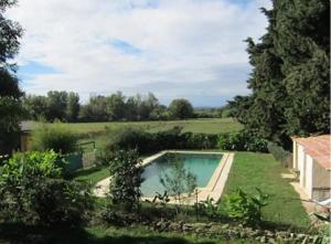 Maisons de vacances Maison campagne piscine au calme : photos des chambres