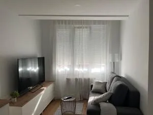 Villa Lorenzo - Mogor