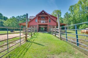 Pet-Friendly Dry Branch Ranch Vacation Rental!