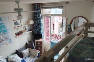 Appartements Cosy cocoon with 2 balconies and sea view : photos des chambres