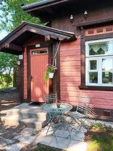 Sallimeister Linda külalistemaja. - Hullo