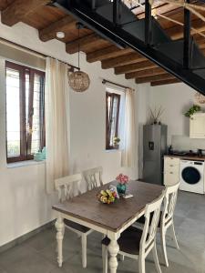 Petrospito by the sea!