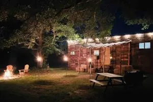 Cabin 2 - steps from the river! - Staley